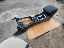 NISSAN NAVARA  CENTRE CONSOLE  ARMREST 969105JU4C MK3 D23 2015 - 2021