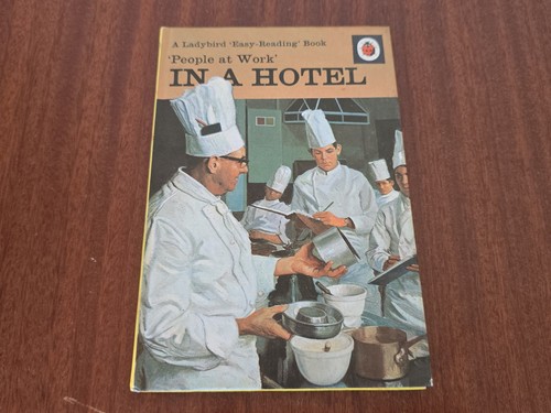 Ladybird book hotel - ,