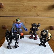 A Bundle Of 4 Toy Figures