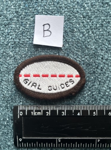Old brownie footpath badge - 1,