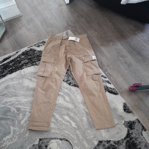 Bnwt zara man relaxed fit - relaxed,