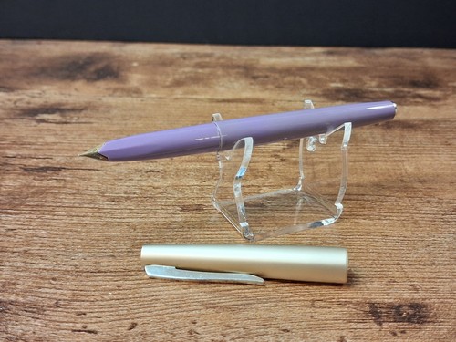 Pilot 14k 585 gold nib - 585,