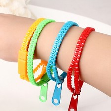 10 Mixed Color Plastic Hip Zip