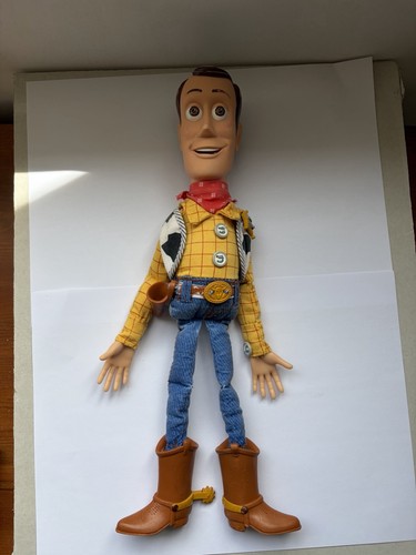 Hasbro toy story woody 2002 - woody,