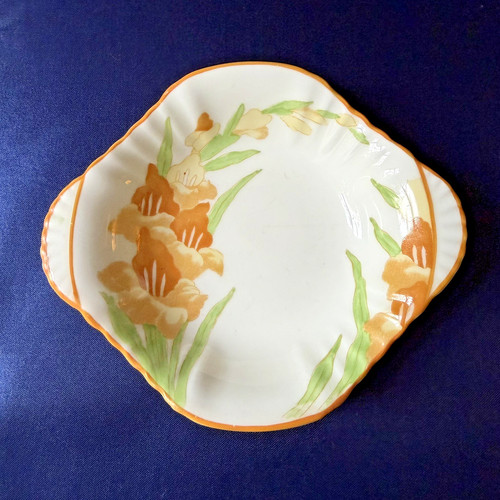 Royal doulton gladioli v1324 - doulton,