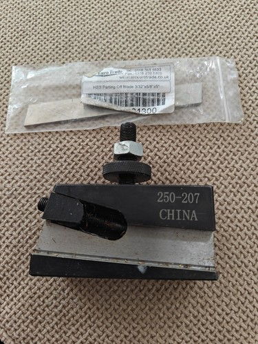 Parting tool holder - tool, 250-207