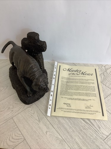 Bloodhound sculpture master - sculpture, “master
