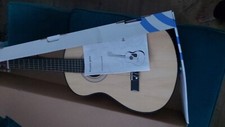 CHILDRENS WOODEN ACOUSTIC GUITAR