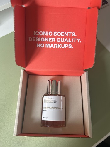 Dossier woody sandalwood - woody,