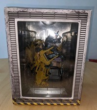 Aliens Colonial Marines Videogame Collector's Edition Statue only in box