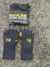 Northern Diver 5mm Diving Gloves size large made with Kevlar