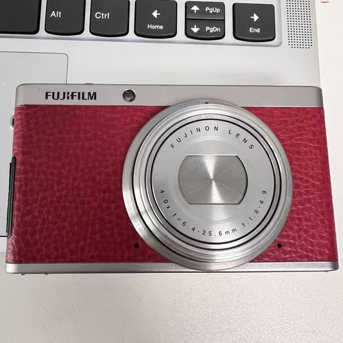 Fujifilm xf1 red - fujifilm,