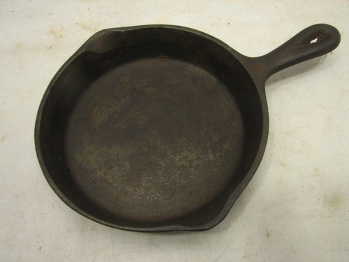 Wagner cast iron small size - cast,