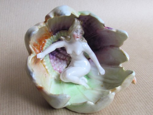 German 1930s art - deco, figurine
