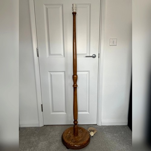 Vintage turned wood standard - turned,