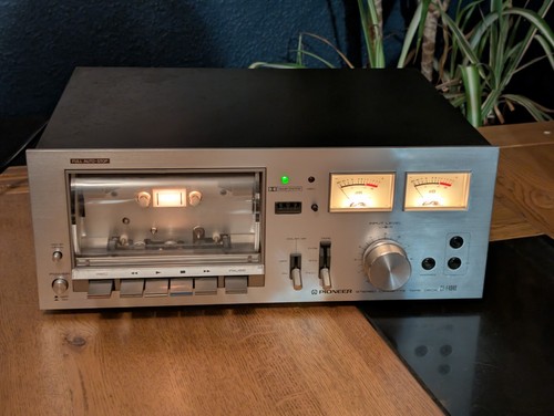 Pioneer cassette tape deck - pioneer,