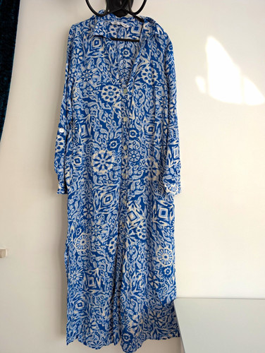 Zara blue white geometric - zara,