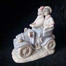 Vintage Lladro Style Figurine