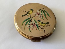 Vintage Stratton Powder