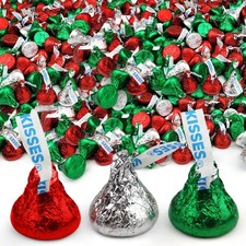 Hershey Kisses Chocolate Christmas Mix, 5LB Pack of Christmas Candy Individua...