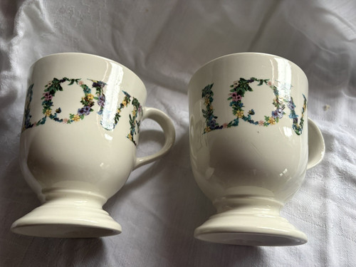 Two footed mugs beige - s,