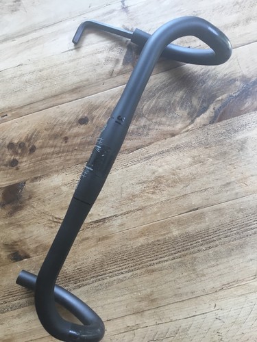 Carbon road handlebars clip - 3t,