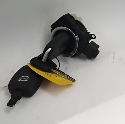 2004 2011 volvo s40 ignition - 2004-2011,
