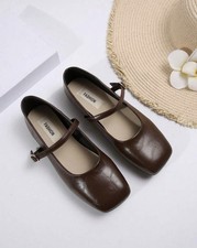 Mary Jane Shoes
