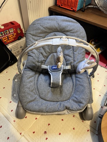 Chicco hoopla baby bouncer - hoopla,