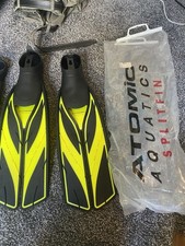 Atomic Aquatics Split Fins/Yellow