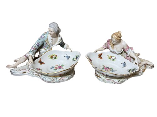 1977 porcelain figurine - 1977,