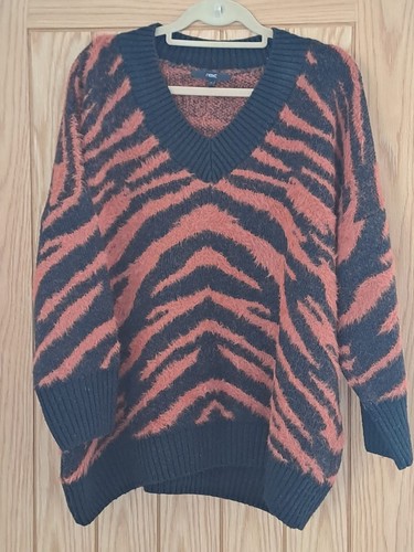 Ladies neck tiger print - ladies,