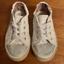 Primark White Lace Silver Glitter Plimsoles. Size 10 (28)