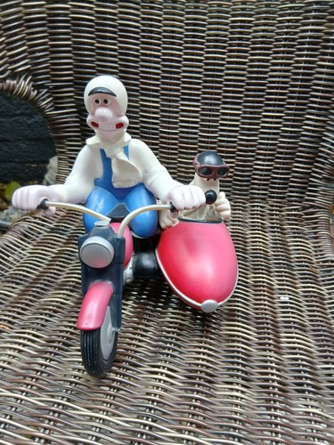 Vintage wallace and gromit - wallace,