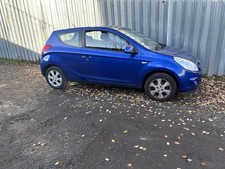 BREAKING 2010 HYUNDAI I20