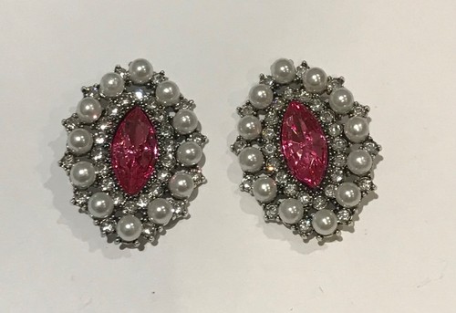 Fancy silver and - pearl, flat