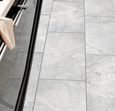 CUT SAMPLE Bon Grey Ivory Matt