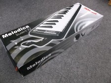 Hohner Student 32 Melodica in