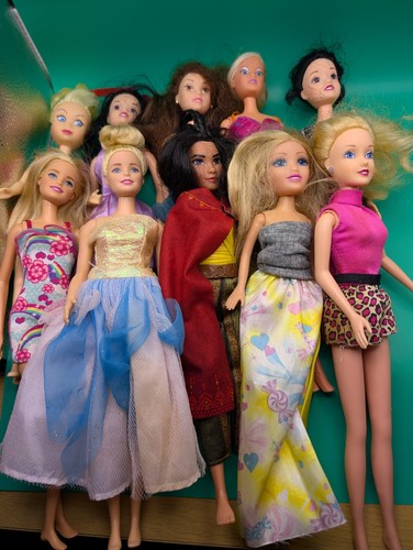 Bundle mixed dolls - bundle,