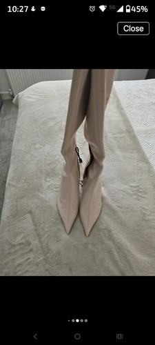 Zara cream pointed toe boots - toe,