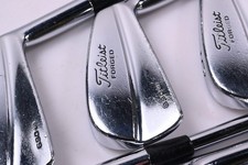 Titleist 690.MB Irons / 3-PW /