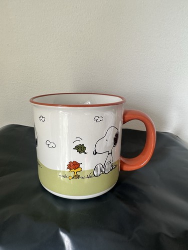 Large gibson peanuts snoopy - large,