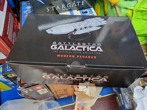 New eaglemoss battlestar - new,