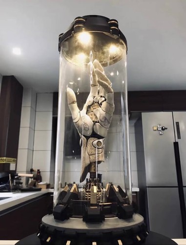 Alita battle angel - angel, hand