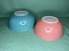 Pyrex JAJ Mixing Bowl Set x2