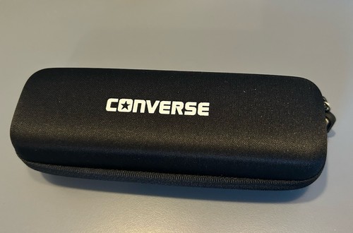 New converse zippered - new!,