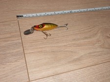 Vintage Shakespeare Lure- River Runt Plug Design, deep diver-FISHING LURES