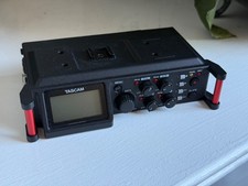 Tascam DR-70D 4-Track DSLR Camera Portable Audio Recorder - Black