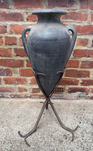 Large terracotta amphora - terracotta, urn