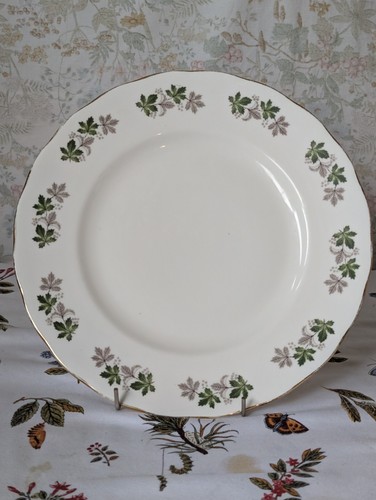 Gainsborough maple leaf dinner - gainsborough,